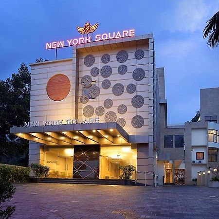 Hotel New York Square 戈德亚姆 外观 照片